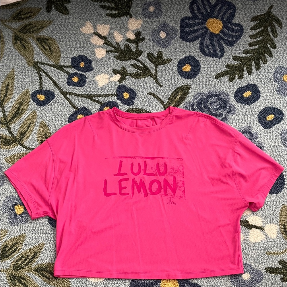 Lululemon Athletica Bright Pink Crop Top